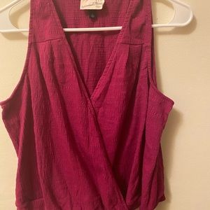 Pink Universal Thread v neck top with side knot